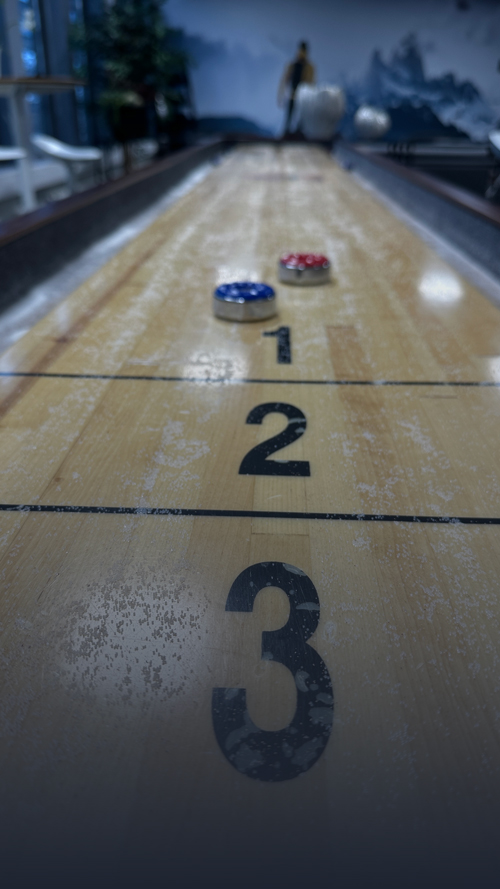 Shuffleboard at WATS and Virinco in Drammen